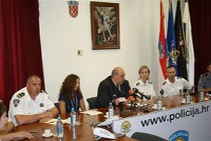 Slika PU_ZD/madar.pol.2010.JPG